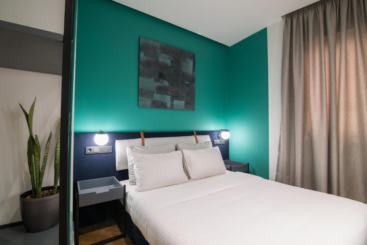 Ederlezi Zoubourlou Aparthotel Athena Bagian luar foto