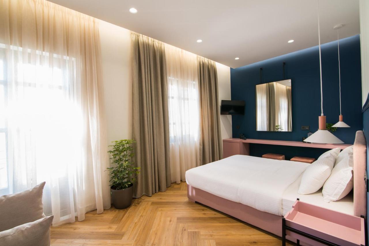 Ederlezi Zoubourlou Aparthotel Athena Bagian luar foto